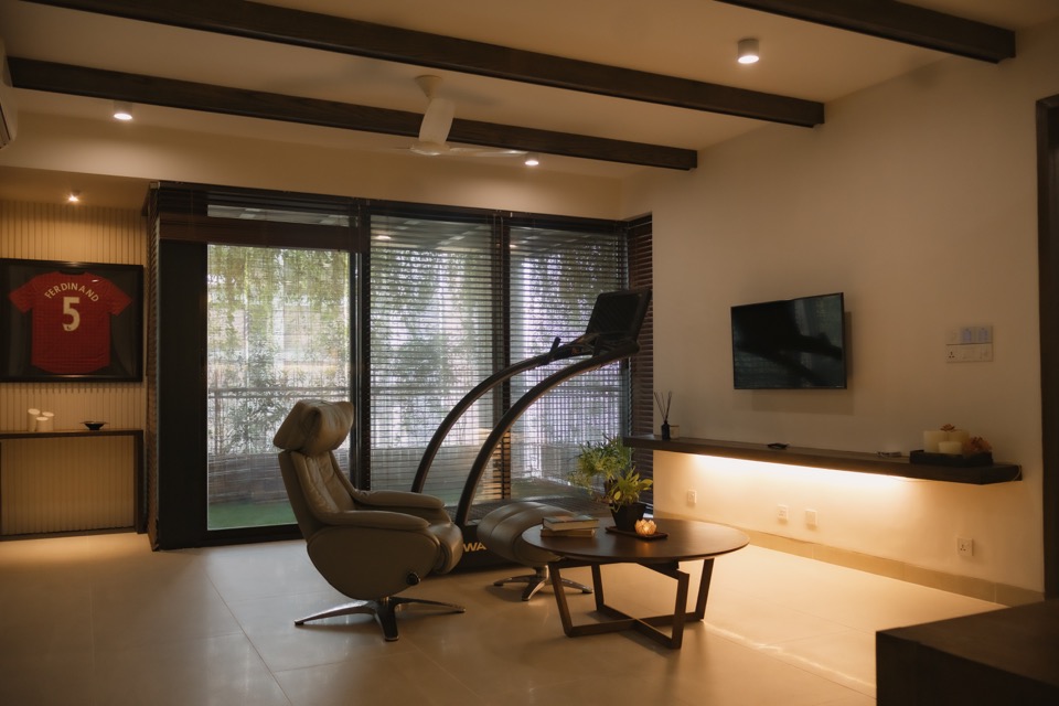 Open living area looking toward the planted central balcony